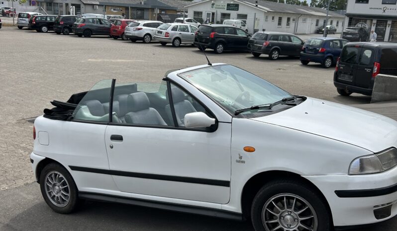 Fiat Punto 1,6 90 ELX Cabriolet 2d full