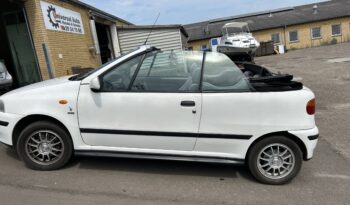 Fiat Punto 1,6 90 ELX Cabriolet 2d full