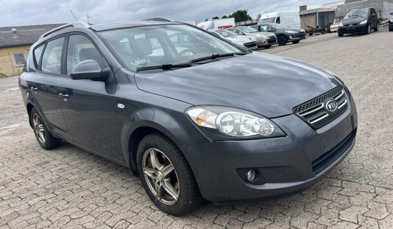 Kia Ceed 1,6 CRDi full