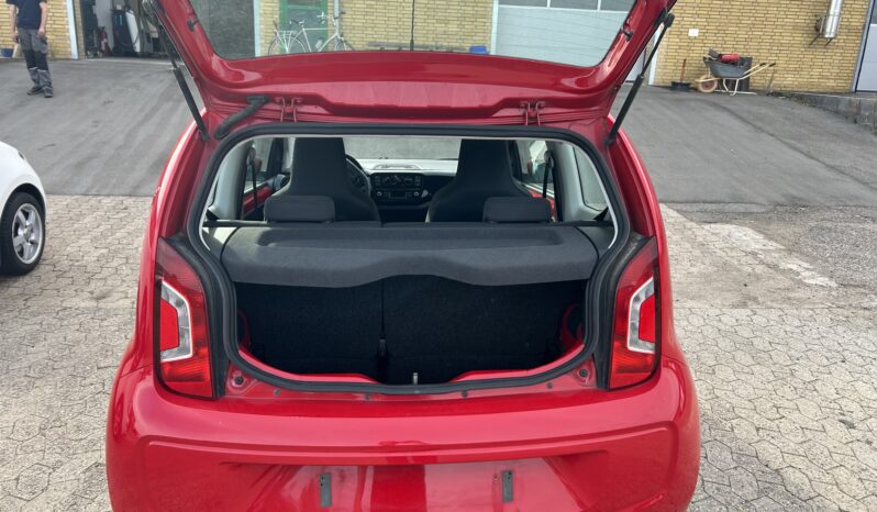 VW Up! full