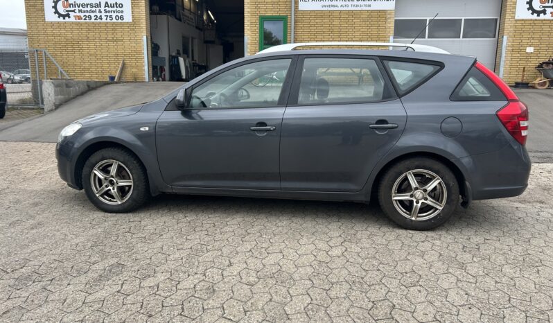 Kia Ceed 1,6 CRDi full