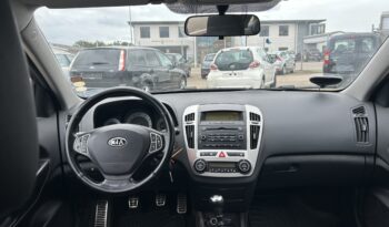 Kia Ceed 1,6 CRDi full