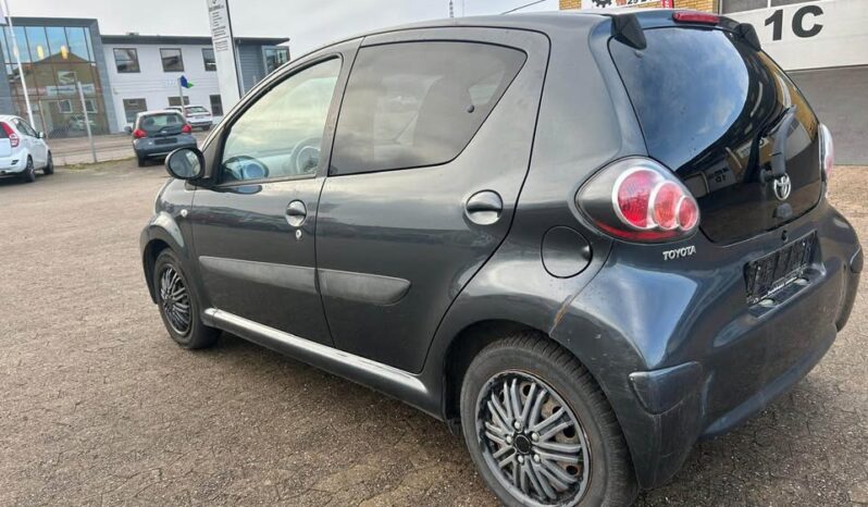 Toyota Aygo full